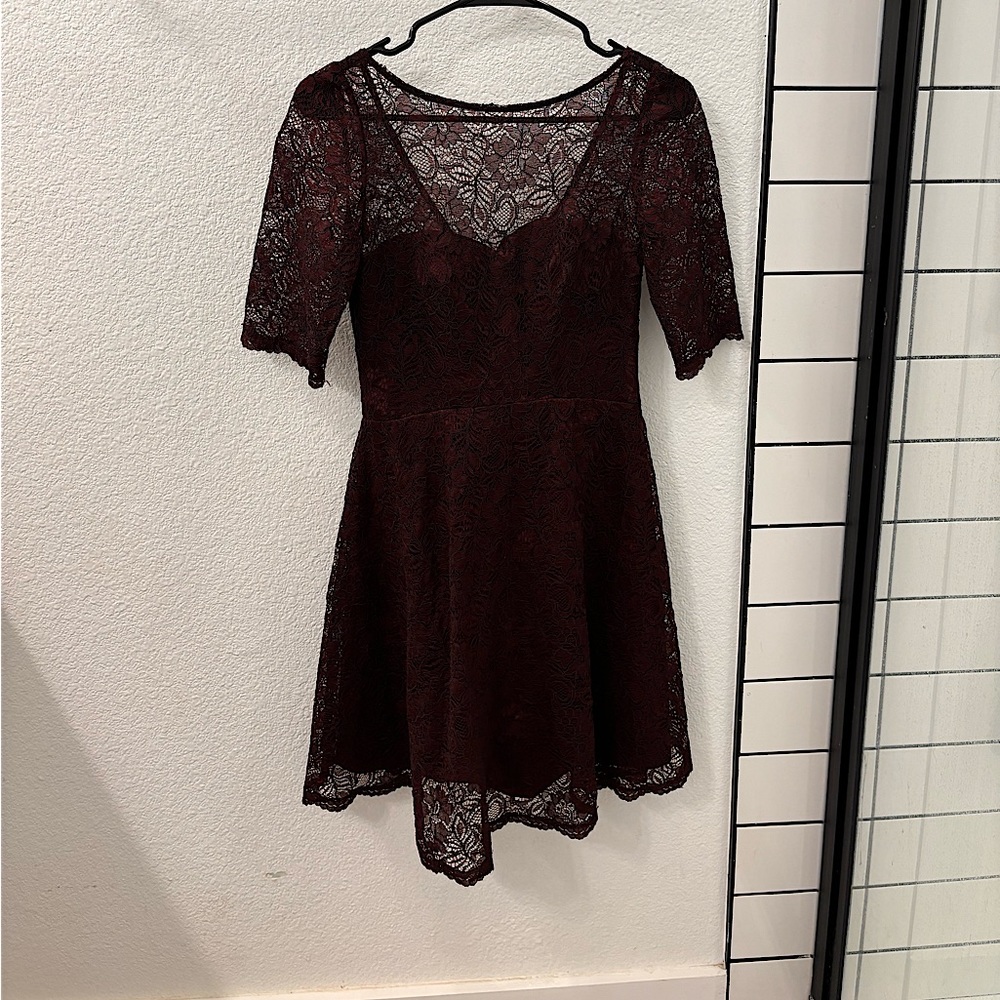 David’s Bridal Lace Maroon Dress - 0